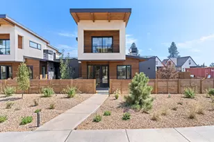 3308 NW Celilo Ln, Bend, OR 97703 - Photo 2