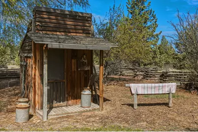 7950 SW Copley Road, Powell Butte, OR 97753 - Photo 32