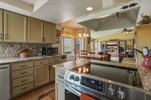 7950 SW Copley Rd, Powell Butte, OR 97753 - Photo 14