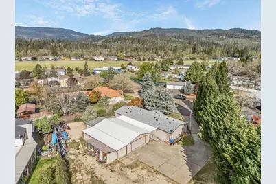 502 Buckhorn Lane, Shady Cove, OR 97539 - Photo 30