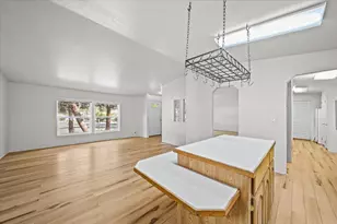 502 Buckhorn Ln, Shady Cove, OR 97539 - Photo 8