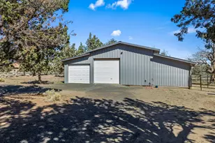 23060 Tumbleweed Dr, Bend, OR 97701 - Photo 20