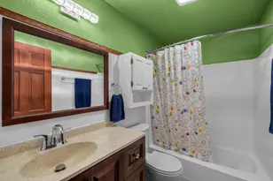 23060 Tumbleweed Dr, Bend, OR 97701 - Photo 18