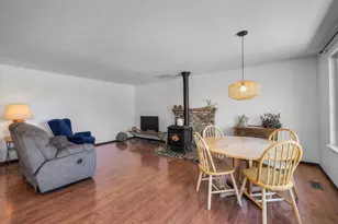 23060 Tumbleweed Dr, Bend, OR 97701 - Photo 8