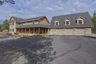 16905 Pleasant View Ct, Bend, OR 97707 - Photo 4