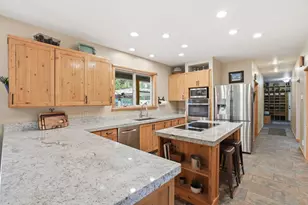 16905 Pleasant View Ct, Bend, OR 97707 - Photo 24