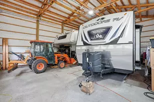 16905 Pleasant View Ct, Bend, OR 97707 - Photo 88