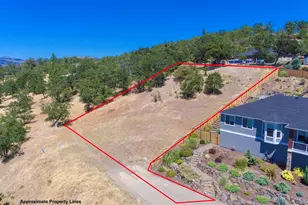 278 Cambridge Terrace, Eagle Point, OR 97524 - Photo 1