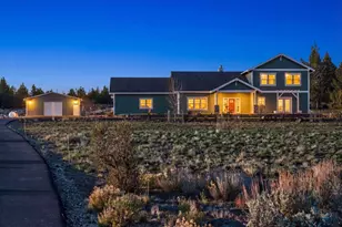 59871 Calgary Loop, Bend, OR 97702 - Photo 6