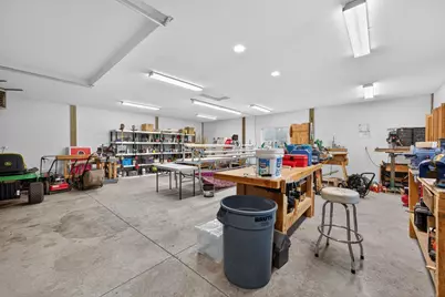 59871 Calgary Loop, Bend, OR 97702 - Photo 40