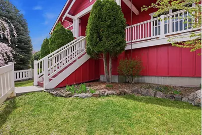 2225 SW 36th Court, Redmond, OR 97756 - Photo 4