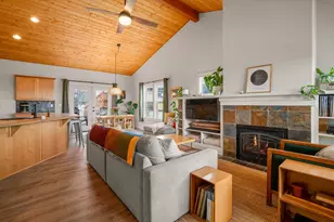 2225 SW 36th Ct, Redmond, OR 97756 - Photo 8