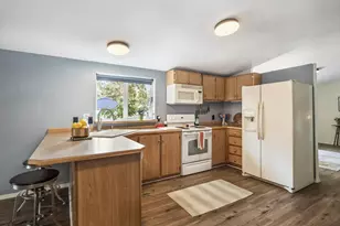 60335 Zuni Cir, Bend, OR 97702 - Photo 16