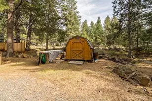 60335 Zuni Cir, Bend, OR 97702 - Photo 38