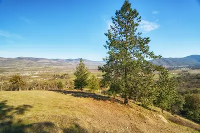 6318 Adams Road, Talent, OR 97540 - Photo 24