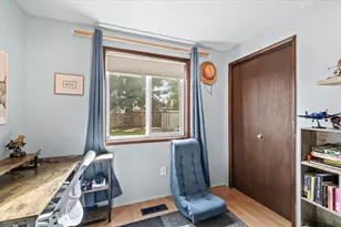 1883 S Peach St, Medford, OR 97501 - Photo 22