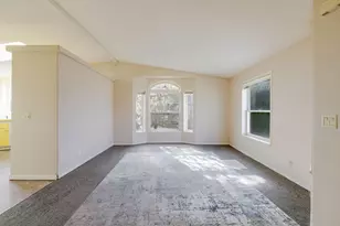 1630 NE 6th, Redmond, OR 97756 - Photo 2