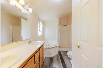1630 NE 6th, Redmond, OR 97756 - Photo 20