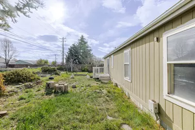 1630 NE 6th, Redmond, OR 97756 - Photo 26