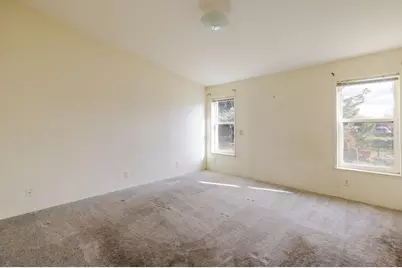 1630 NE 6th, Redmond, OR 97756 - Photo 18