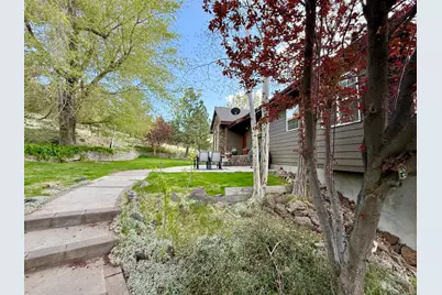 13351 Crystal Springs Road, Klamath Falls, OR 97603 - Photo 6