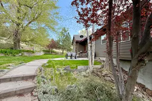 13351 Crystal Springs Rd, Klamath Falls, OR 97603 - Photo 6