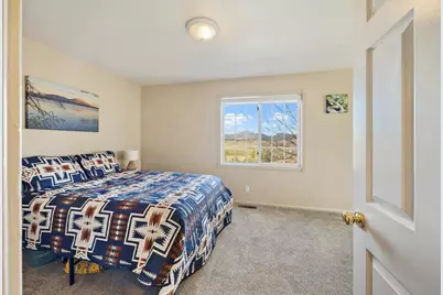 13351 Crystal Springs Road, Klamath Falls, OR 97603 - Photo 38