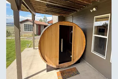 13351 Crystal Springs Road, Klamath Falls, OR 97603 - Photo 12