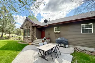 13351 Crystal Springs Rd, Klamath Falls, OR 97603 - Photo 4