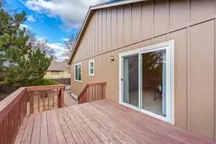 2110 NE Carrie Ln, Bend, OR 97701 - Photo 32