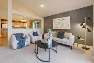 2110 NE Carrie Ln, Bend, OR 97701 - Photo 16