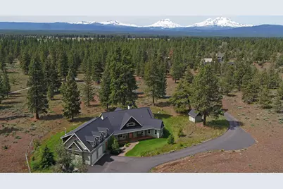 16400 Riata Drive, Sisters, OR 97759 - Photo 2