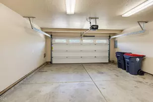 303 Live Oak Loop, Central Point, OR 97502 - Photo 46