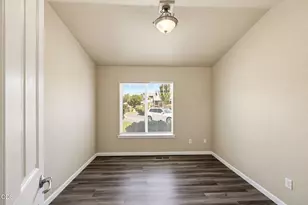 303 Live Oak Loop, Central Point, OR 97502 - Photo 24