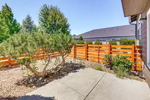 303 Live Oak Loop, Central Point, OR 97502 - Photo 42
