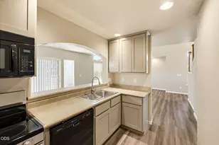 303 Live Oak Loop, Central Point, OR 97502 - Photo 18