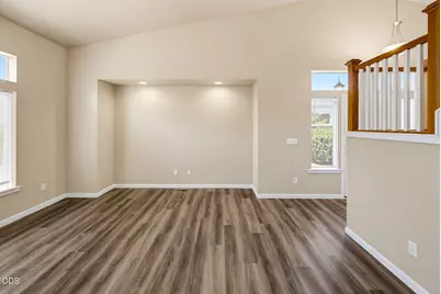 303 Live Oak Loop, Central Point, OR 97502 - Photo 14