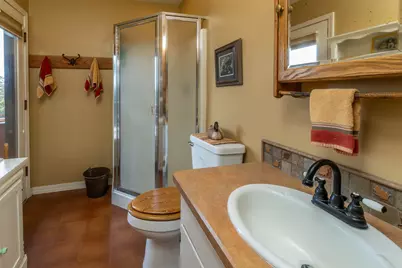 20799 NW Oneil Highway, Redmond, OR 97756 - Photo 54