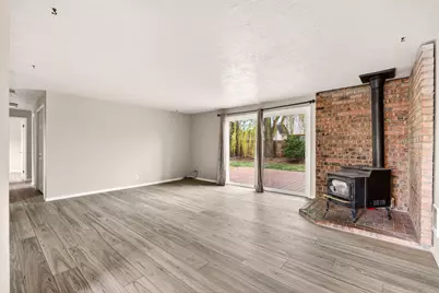 2639 NE Harvey #1 & 2, Bend, OR 97701 - Photo 2