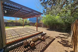 1343 SW 33rd St, Redmond, OR 97756 - Photo 18