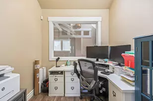 1037 NW Rimrock Dr, Redmond, OR 97756 - Photo 44