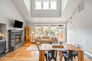 1037 NW Rimrock Dr, Redmond, OR 97756 - Photo 16