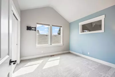 1037 NW Rimrock Drive, Redmond, OR 97756 - Photo 36