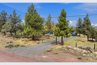 21130 Arid Avenue, Bend, OR 97703 - Photo 10