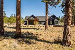 16611 Wilt Rd, Sisters, OR 97759 - Photo 8