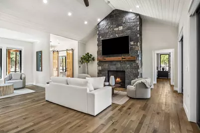 16611 Wilt Road, Sisters, OR 97759 - Photo 14