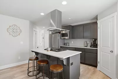 655 NW 26th Street, Redmond, OR 97756 - Photo 10