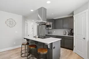 655 NW 26th St, Redmond, OR 97756 - Photo 10