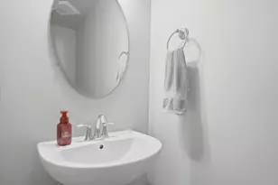 655 NW 26th St, Redmond, OR 97756 - Photo 14