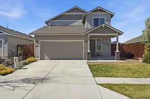 655 NW 26th St, Redmond, OR 97756 - Photo 4